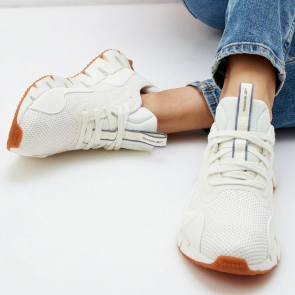 NEW Reebok Zig Kinetica II Sneakers White 4J2